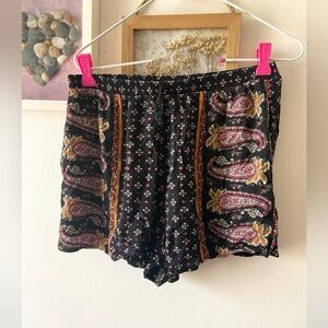 Xhilaration Womens boho Shorts Small